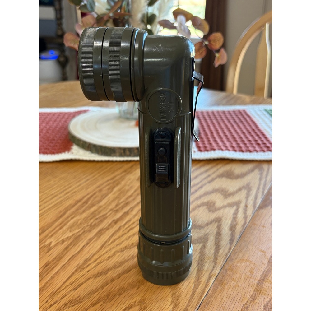 Fulton MX-991/U Right Angle Flashlight US Military Style Olive Drab Green 8in